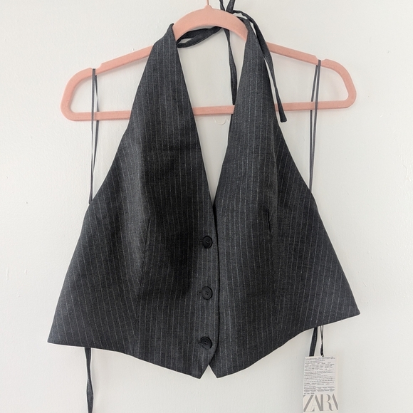 Zara Jackets & Blazers - Zara Women's Black Pinstripe Halter Top